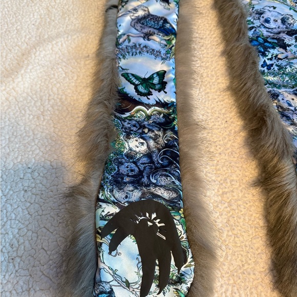 Spirithoods James Patrick 🐨 - Picture 3 of 7